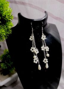 Elegant Pearl Drop Choker &amp; Floral Earrings Set