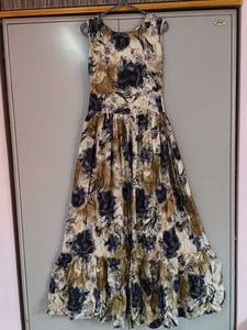 Gown New 2 Tym Use ...