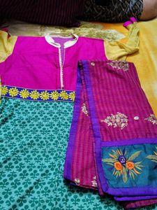 anarkali kurta with dupatta