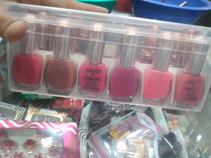 10Nailpolish