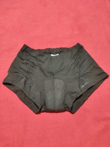 Men&#39;s Cycling Padded Shorts – Size L – Black