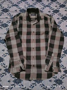 Highlander Checkered Shirt new condition