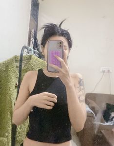 Black Sleeveless Tank Top