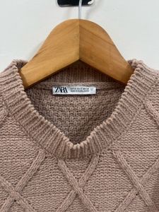 Zara Knit Cropped Sweater