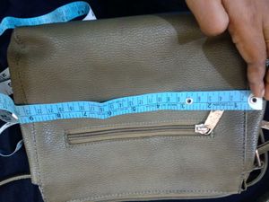 Lavie Sling Bag