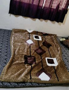 Cozy Brown Patterned Throw  Monte Carlo blanket