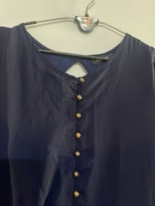 gown