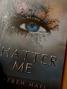 Shatter Me by Tahereh Mafi