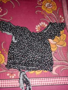 Floral Tie-Front Crop Top