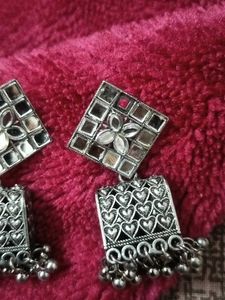 Chic &amp; Trendy Earrings for the Modern You