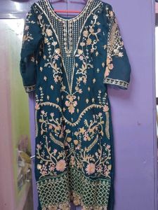 Pakistani Kurta n Dupatta