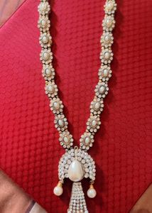 White Stone Jewellery Set