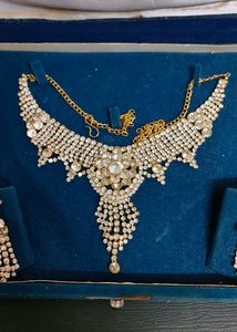 Gold Jewellery Sets