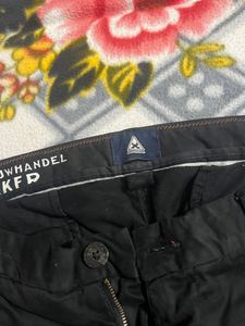 Black Pant