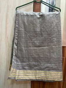 Simple And Standard Styles Saree 🩶