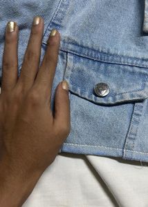 Super Crop Denim Jacket 🍋‍🟩🎀