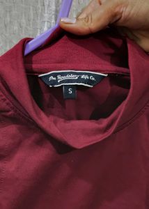 Maroon Cutout Long Sleeve Crop Top