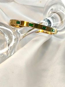 Gold & Emerald Bangle