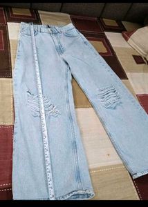 Ripped Wide Leg Jeans