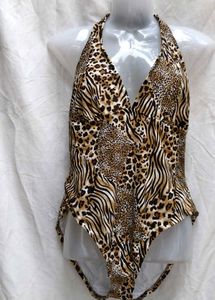 Chic Animal Print One-Piece Swimsuit