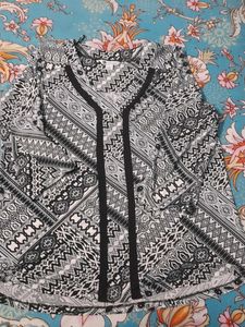Plus Size Floral Print Top