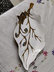 Imported Leaf Shaped Decorative Plate