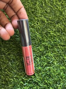Swiss Beauty Soft Matte Lip Cream Lipstick