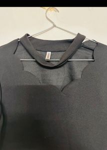 Chic Cutout Long Sleeve Top