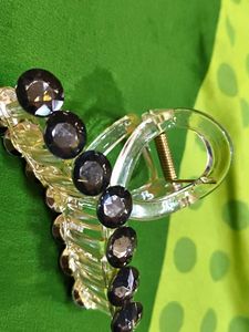 Bejeweled Hair Claw Clip Black 🖤