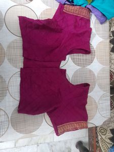 7 Blouse, In Good Condition For Summers