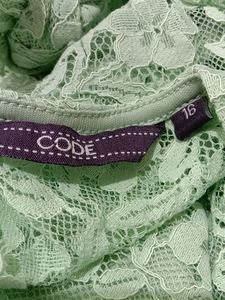 Light Green Casual Top (Women&#39;s)