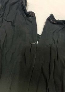 Black Sleeveless Tank Top with zip back