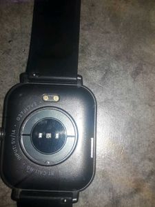 Black Smartwatch But Display Not Working
