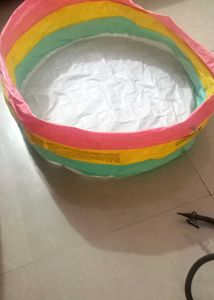 Kids Inflatable Pool With Pump.