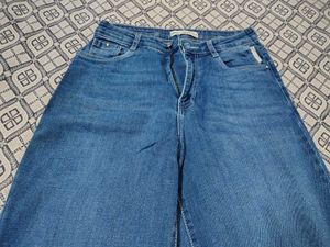 Blue Jean Straight Fit