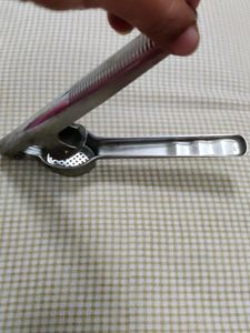 Garlic Crusher