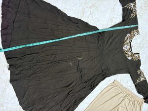 Embroidered Kurta Set