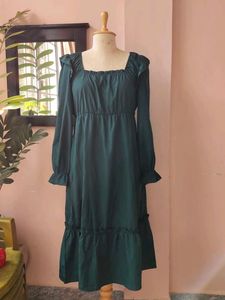 Gorgeous Midi Emerald Green Dress