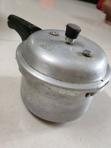 5 Ltr Pressur Cooker