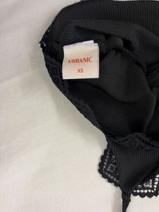 Black Lace Trim Cami Top| Savana