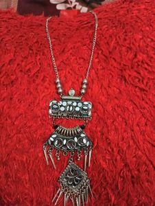 2 Necklace Set