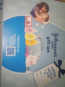 Johnson Baby Gift Set Pack Of 9 Items