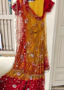 Bridal Lehenga Choli Set Looks Awesome