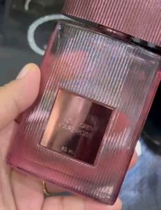 Tom Ford Velvet Rose Perfume