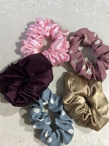 Five scrunchy set
