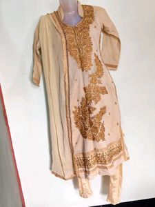 Pakistani Dress With Dupatta And Chudhidar