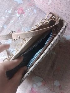 Slingbags