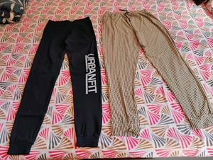 Women Combo Of 2 Track Pants,Tshirt Free