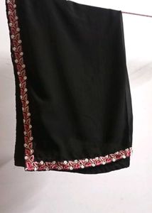 Black Kurta Set With Pink Embroidery &amp; Front Slit