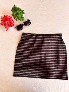 Chic &amp; Timeless Forever 21 Skirt - Size M